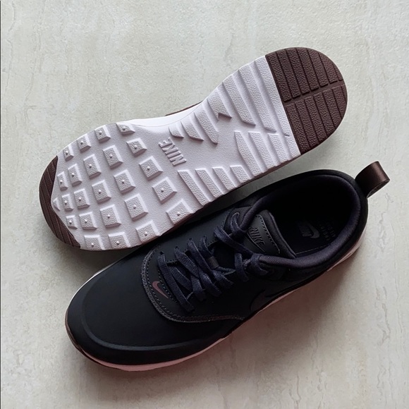 NWT Nike Air Max Thea premium - Picture 8 of 8